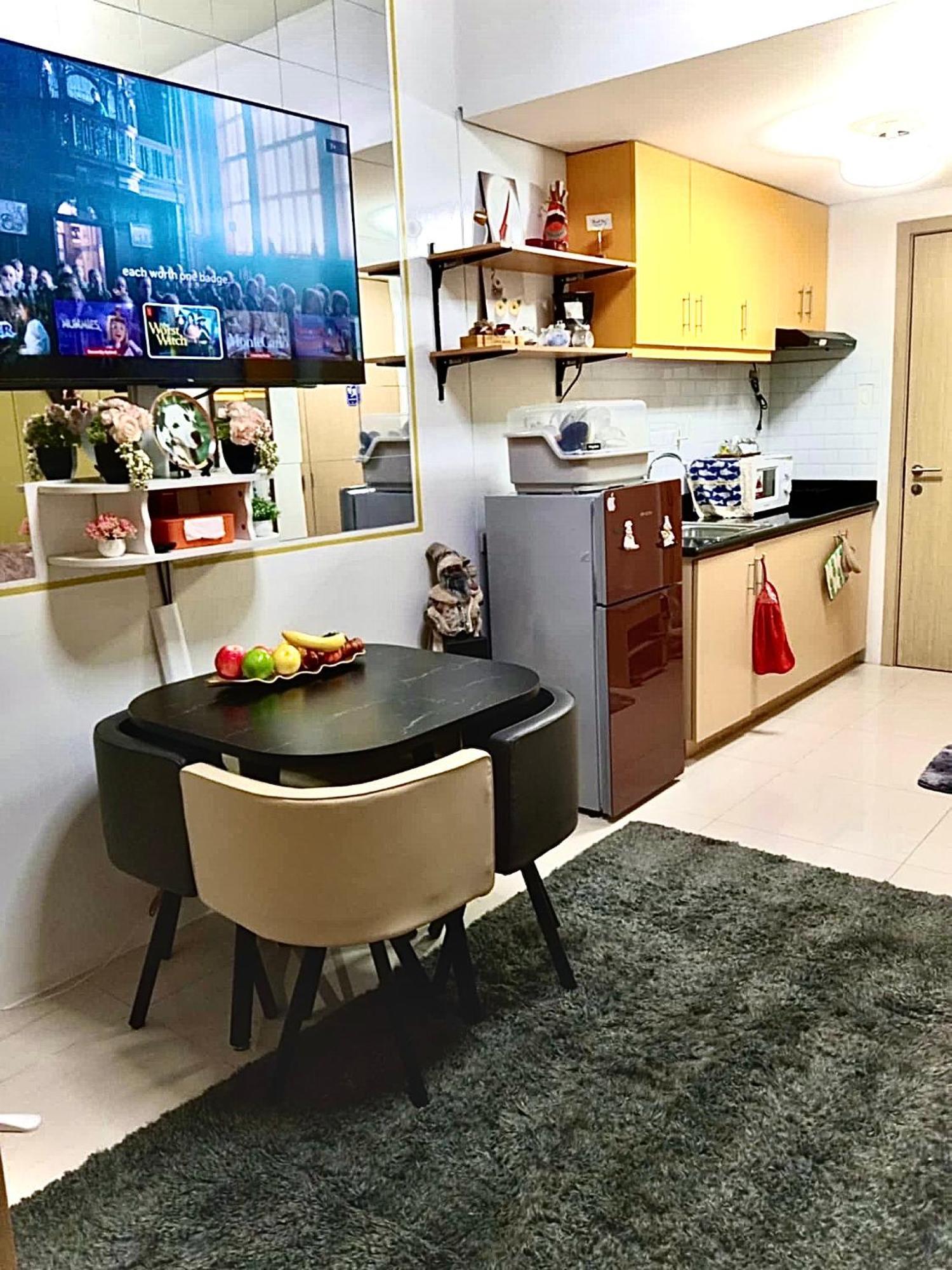 Myrvin At Grass Residences, Qc Манила Экстерьер фото